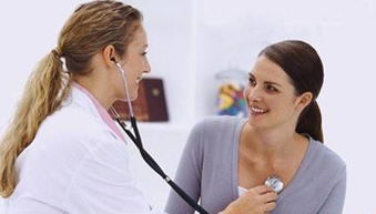 接吻、夾菜、共用牙刷 幽門螺桿菌的傳播與預防真相